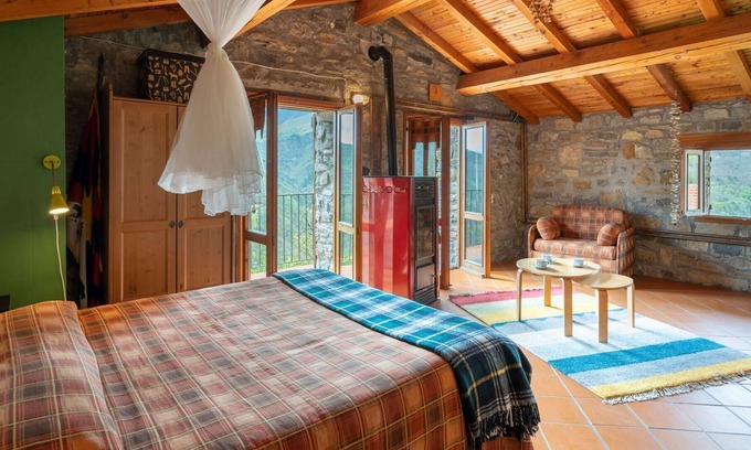 Triora House | Wonderful villa for 8 people with WIFI, private pool, TV, balcony, pets allowed and panoramic v...