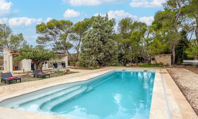 Azillanet House | Wonderful villa for 2 people with WIFI, private pool, A/C, TV, terrace, panoramic view and park.