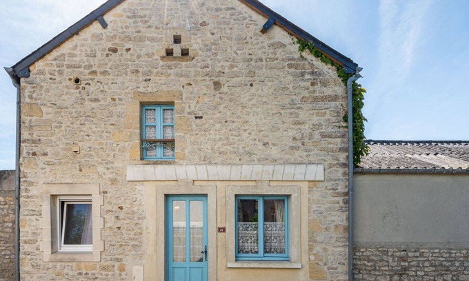 Commes House | Wonderful villa for 4 guests with TV and pets allowed
