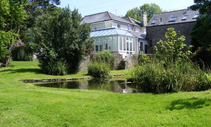 Chillington House | Wonderful villa for 14 people with WIFI, pets allowed and parking
