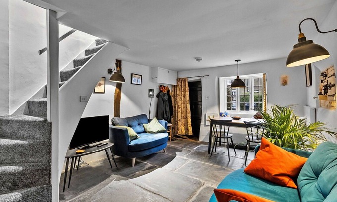 Launceston House | Wonderful villa for 4 people