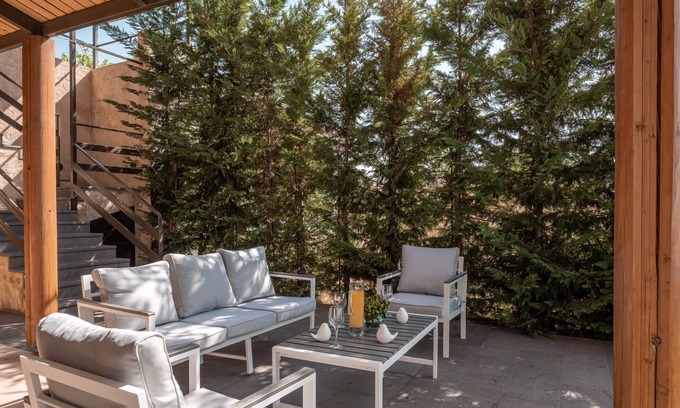 Kfardebian Villa | Wood and Stone Chalet