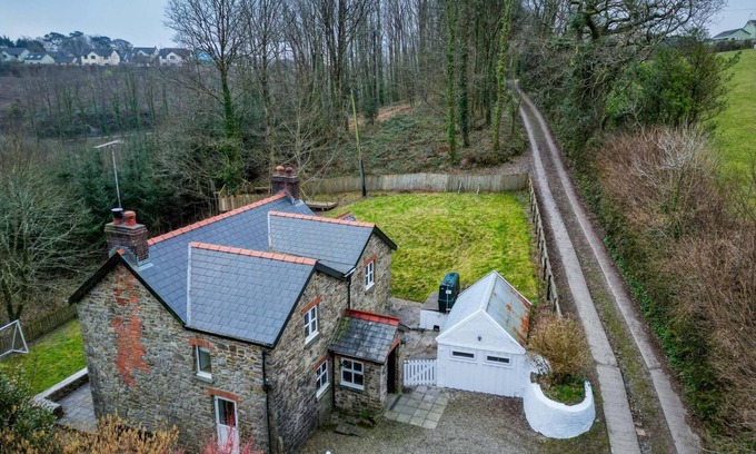 Kilgetty House | Woodcocks House - 3 Bedroom Holiday Home - Kilgetty