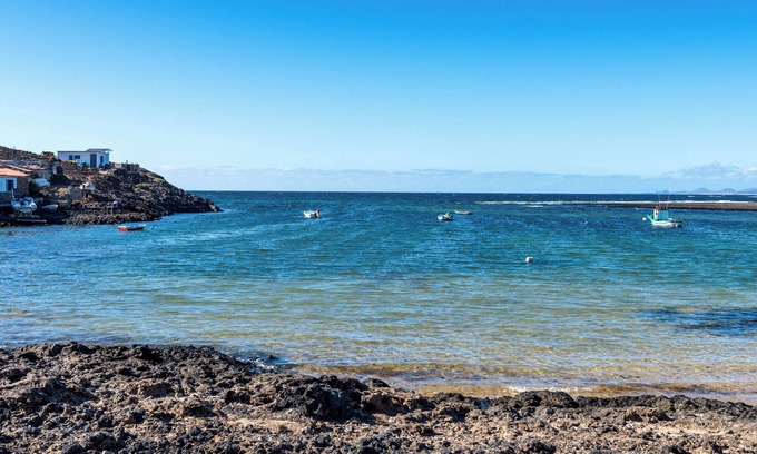 La Oliva Apartment | Wooden cabin next to the beach