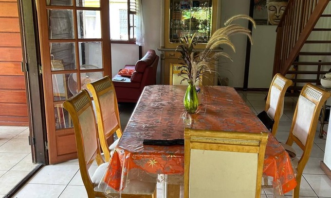 Lamentin Villa | Wooden villa in the countryside with Creole garden ideal for couples