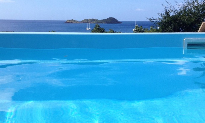 Malendure Villa | Wooden villa with private pool, beautiful view of the sea and îlet Pigeon