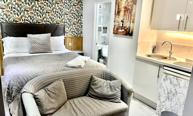 March Bed & Breakfast | Woodpaddock B&B