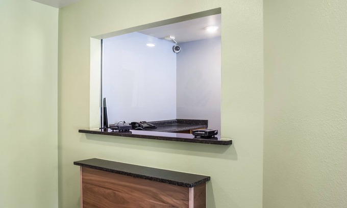 Central City Hotel | WoodSpring Suites Corpus Christi