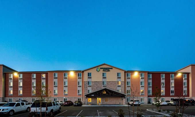 Sparks Hotel | WoodSpring Suites Reno Sparks