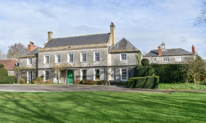Glastonbury House | Wootton House
