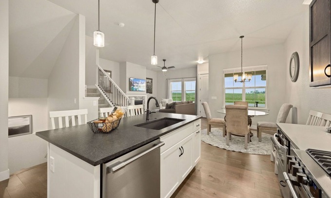 Loveland House | Work-Live-Vacation "Right at Home"