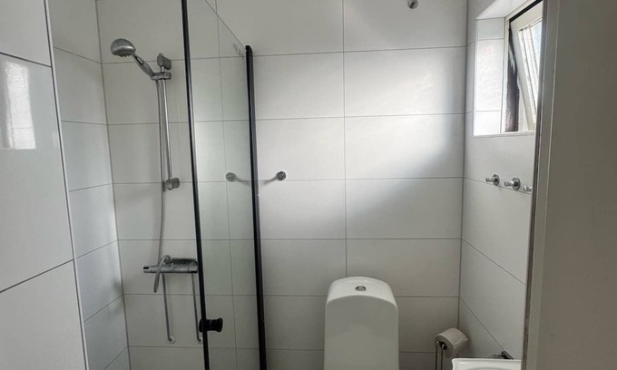 Harestad House | Workers - 10BR - 3 Bath - Säve- Parking lot - All-inclusive