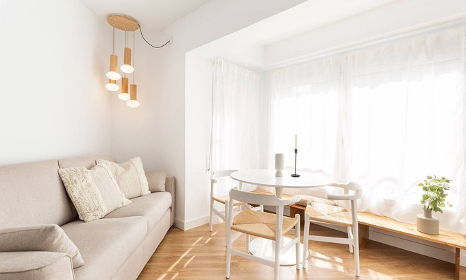 Collblanc y La Torrassa Apartment | Wow Apartments By Olala Homes