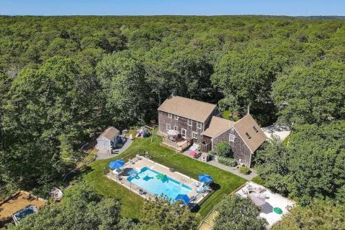 Brewster House | Wow Private Pool Game Room and Fire Pit