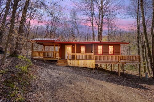 Laurelville House | Wyandot Woods - Rustic