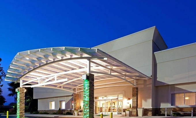 Dover Hotel | Wyndham Garden Dover