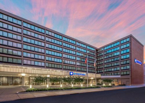 Center City East Hotel | Wyndham Philadelphia-Historic District