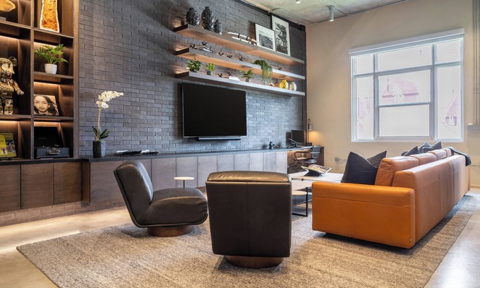 Wynwood Art District Condo | Wynwood Condo, Walk to Restaurants & Nightclubs!