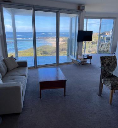 Port Fairy Apartment | Wytonia Penthouse Suite