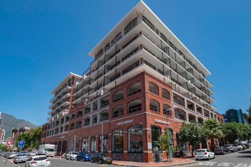 Cape Town City Centre Apartment | Xenia Aparthotel by Totalstay