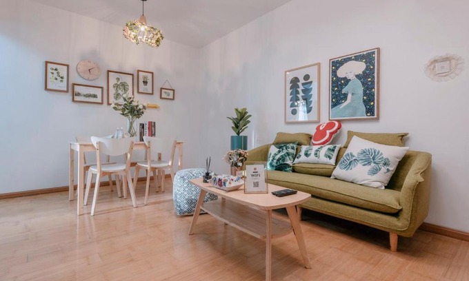 Beilin Apartment | Xi’an Beilin·Xiaozhai· Locals Apartment 00178070
