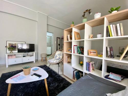 Mesolongi Apartment | Xrysa's Central City Apartment