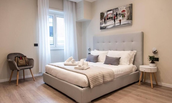 Prati Bed & Breakfast | XXIV Domus Luxury Suites