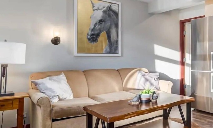 Dead Man's Flats Condo | Yam 16/17 - 2 Bedroom King/Queen