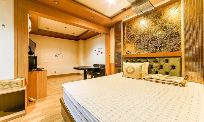 Tongjung Hotel | Yangsan Mulgeum L