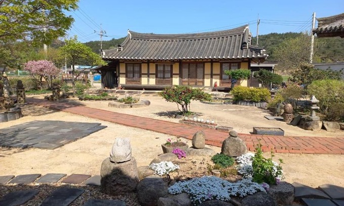 Gyeongju House | Yasun Gallery