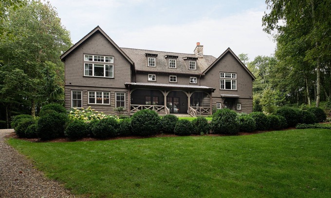 Cashiers House | Yellow Mountain Estate | A Captivating European-Style Manor in the Mountains