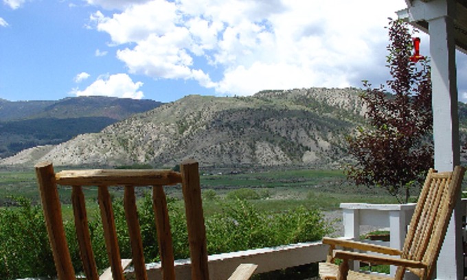 Gardiner Bed & Breakfast | Yellowstone Basin Inn