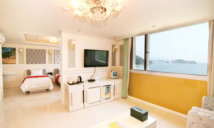 Hak-dong Hotel | Yeosu Beach Hotel