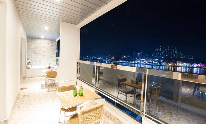 Yeosu Condo | Yeosu Lium Spa Hostel