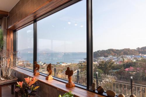 Yeosu House | Yeosu Palette Pension