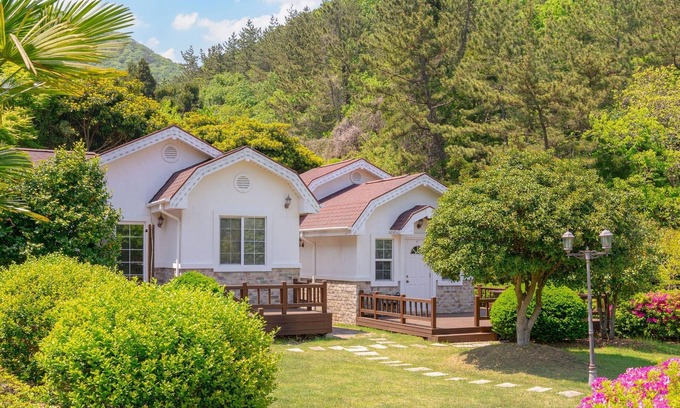 Dolsan-eup House | Yeosu Supsokae Pension