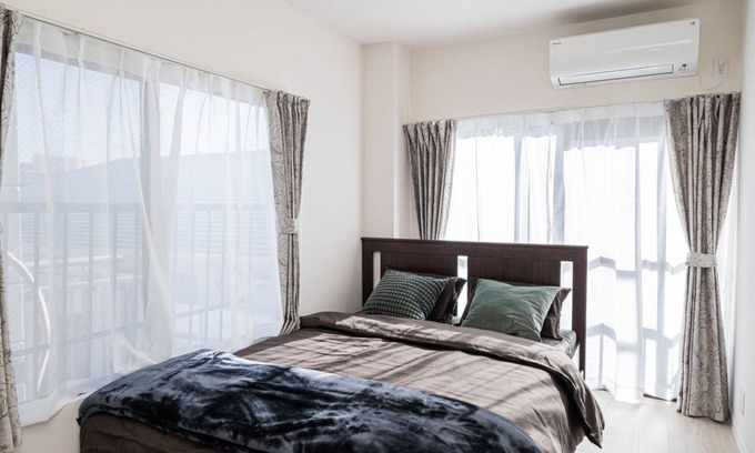 Edogawa Apartment | Yinojia: Bright, clean interior. Quiet yet convenient, near 24 - hr stores.Rm301