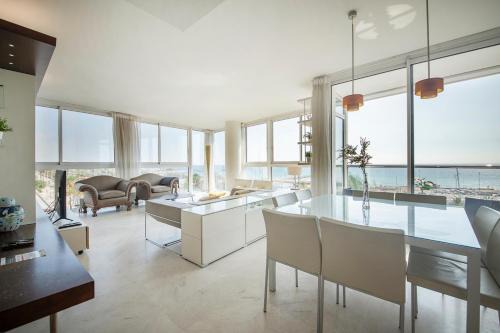 Diagonal Mar i el Front Maritim del Poblenou Apartment | You Stylish Beach Apartments
