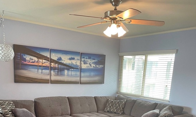 Ocean Beach Condo | Your Comfy Home Away From Home