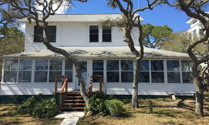 Panacea House | Your family tradition begins here.
