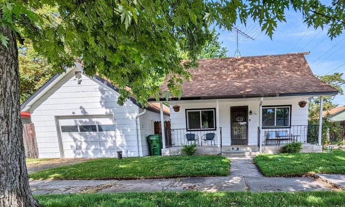 Payette House | Your Home Away from Home