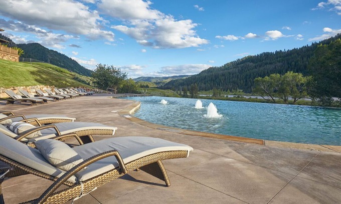 Hoback Junction House | Your JH adventure starts here- Fairway 15
