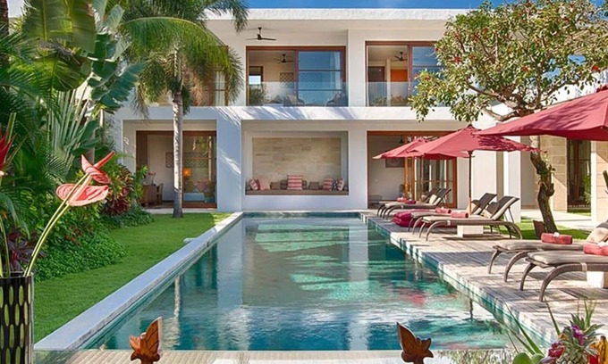 Petitenget Villa | Your Private Paradise – Bali Villa 1050