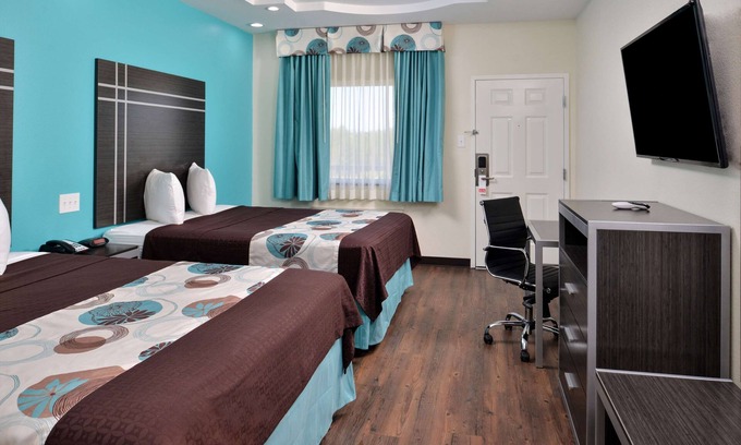 Spring Hotel | Your Relaxing Getaway Awaits! 4 Comfortable Units, w/Kitchen, Free Parking