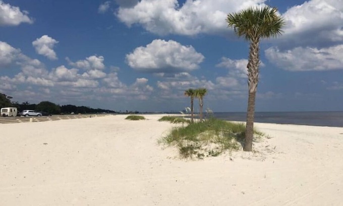 Long Beach House | Your Winter Retreat: Enjoy the Gulf Coast Beach Getaway