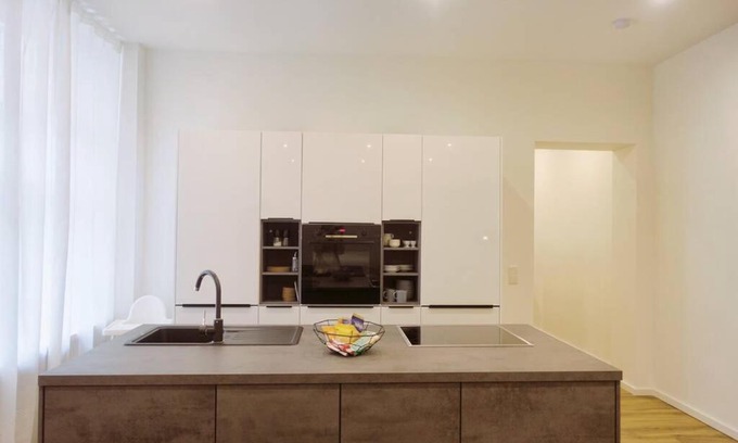 West Berlin Centre Apartment | YourHomeAwayfromHome