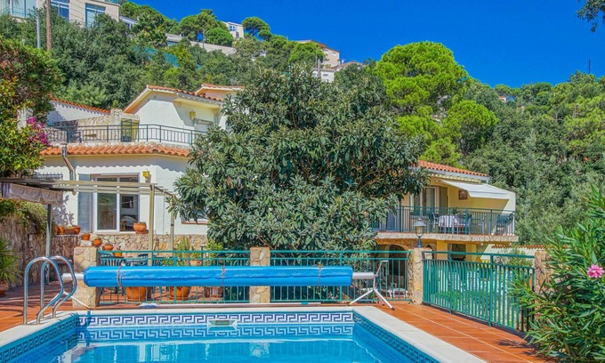 Lloret de Mar House | Yourhouseinspain-Petunia, 2000m2 garden, sea view, private pool protected from view