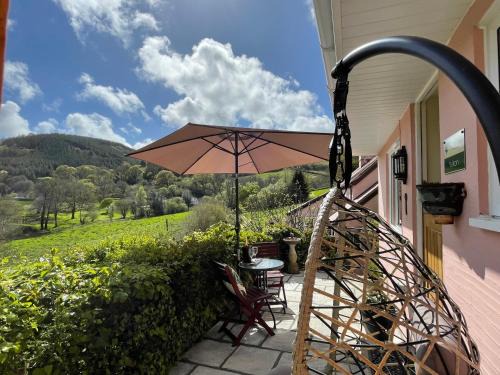 Berrynarbor House | Yukon Cottage at Pink Heather - Stunning North Devon Escape