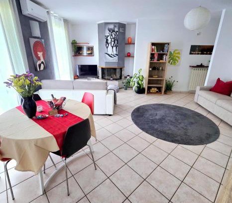 Brusimpiano Apartment | ZARA HOUSE - Lake and Pet Friendly