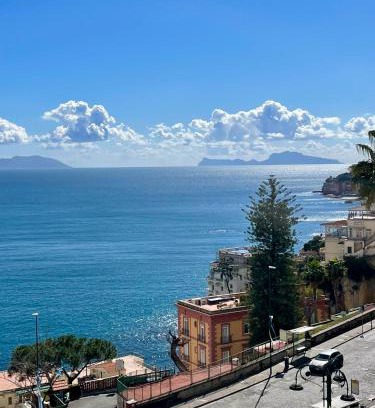 Posillipo Apartment | Zazà House sea view Capri Sorrento